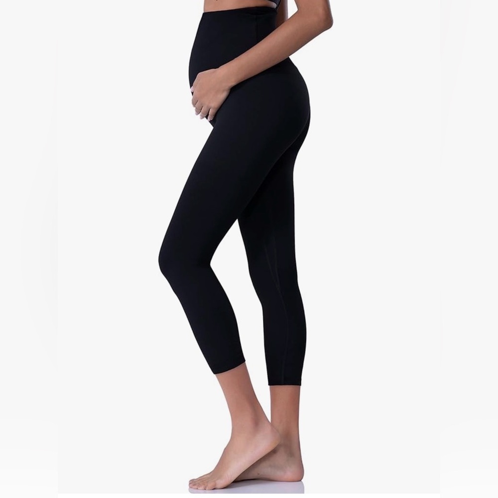 Black Maternity Active Capri Leggings